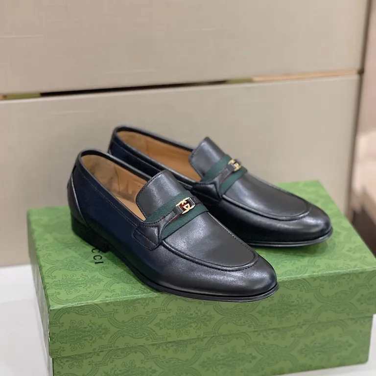 Gucci Shoe 